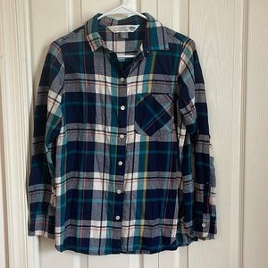 Old Navy flannel, size M.